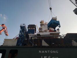 烟囱新分段安装